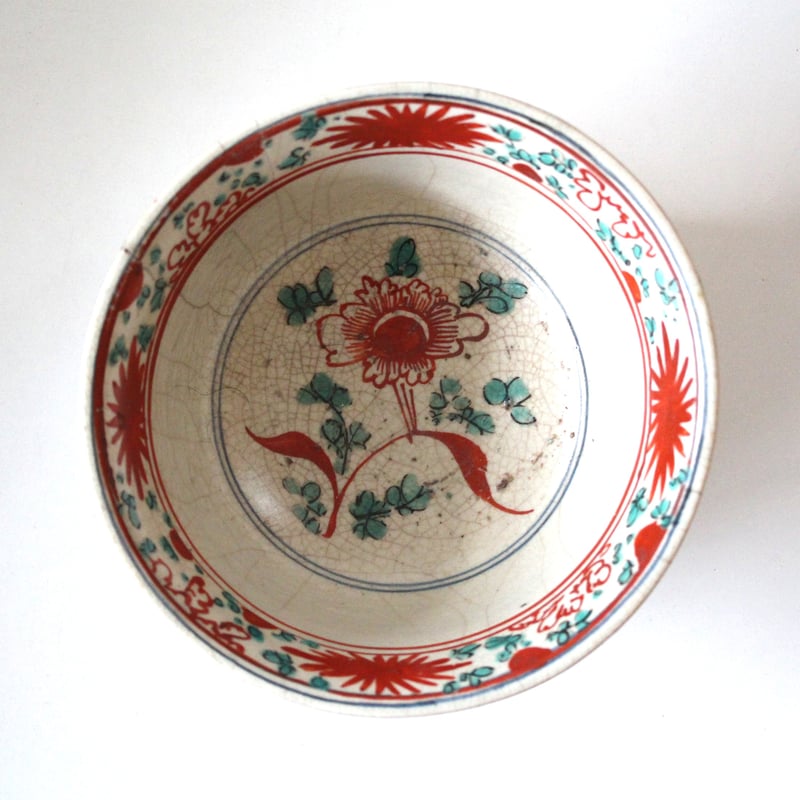数と骨董】 呉須赤絵写牡丹菊兎文鉢 d21.6cm Swatow Style Bowl