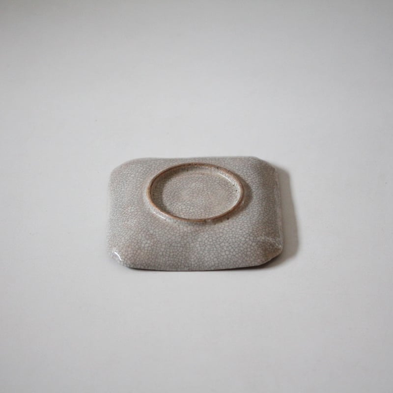 数と骨董】九谷色絵花唐草文隅入角小皿 d12.3cm Kutani Enameled