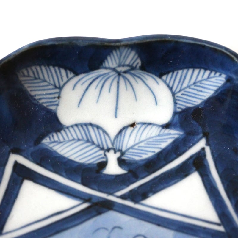 数と骨董】古伊万里染付楽器桜橘文皿 d21.9cm Imari Blue and