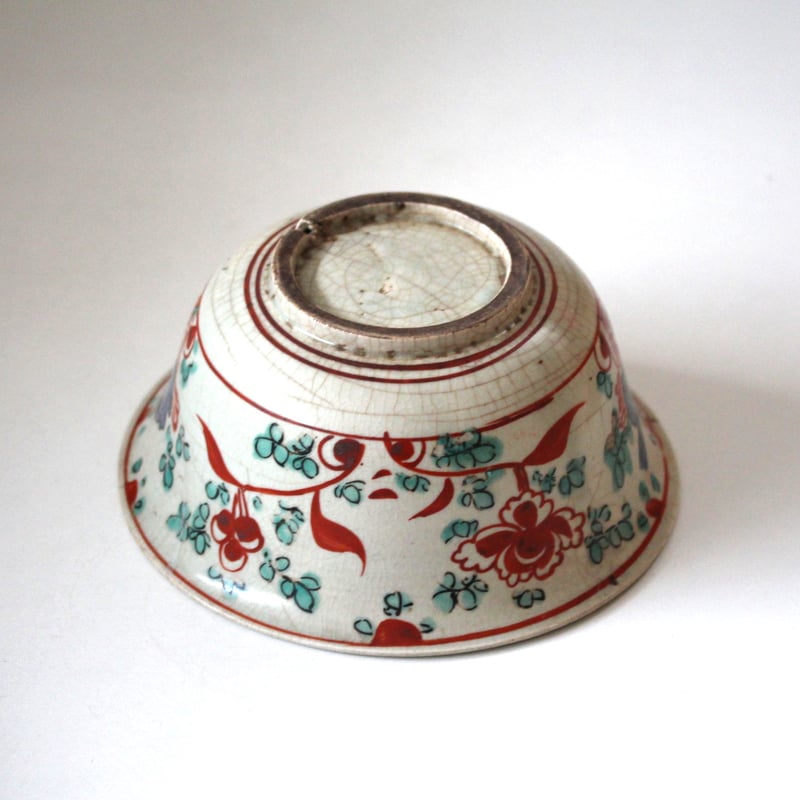 中国骨董:赤い漆器の蓋もの(桃の実と花) 中国骨董:赤い漆器の蓋もの(桃の実と花)