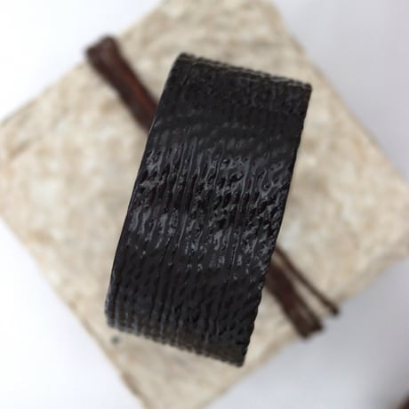 JOMON BANGLE d