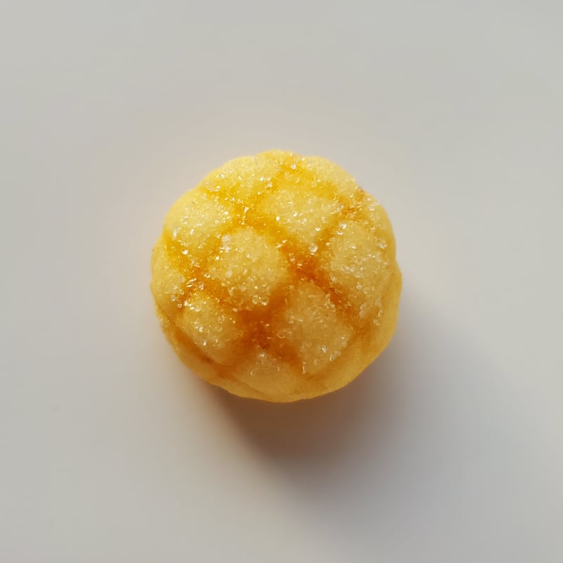 ザラメ付きメロンパン」ふわふわサクサク感がたまらないです