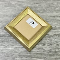 お買い得！8㎝×８㎝高級ミニフレーム⑰　2101710016973