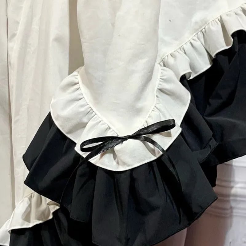 MARBLE/マーブル】ゴシック調ダイヤカットタイ付きブラウス型