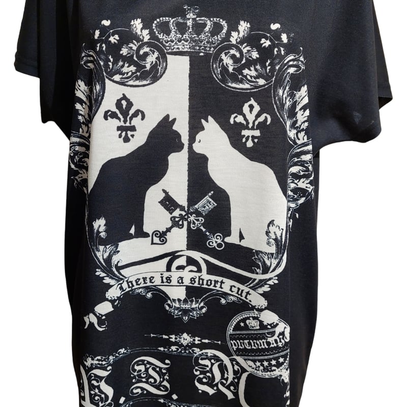 PUTUMAYO/Reload a Classical 】猫紋章ロング丈Tシャツ【PTS-2