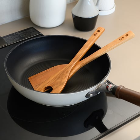 かもしか道具店／さくらのフライ返し