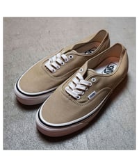 【 VANS AUTHENTIC 44 DX ＂ANAHEIM FACTORY COLLECTION＂ / KHAKI 】バンズ オーセンティック / カーキ（ベージュ）