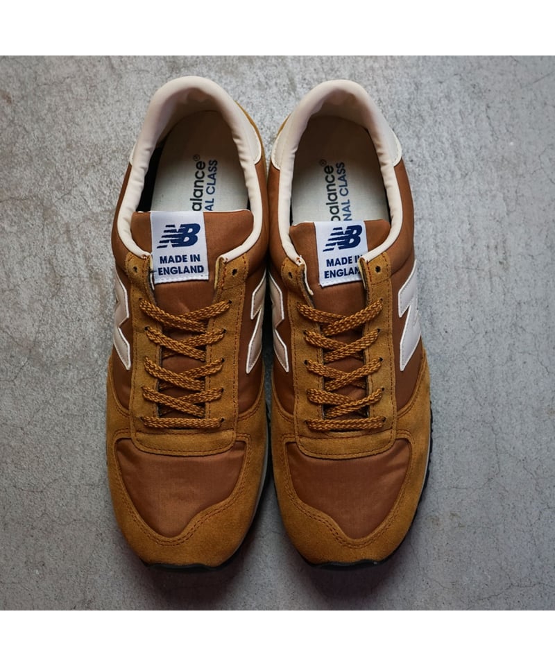 MADE IN ENGLAND NEW BALANCE 