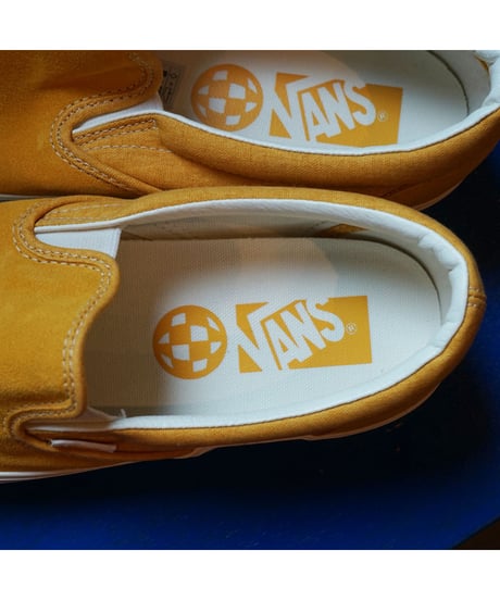 【 VANS ＂SLIPON REISSUE 98＂ / SALT WASH GOLD 】バンズ スリッポン リイシュー 98 / ソルト ウォッシュ ゴールド