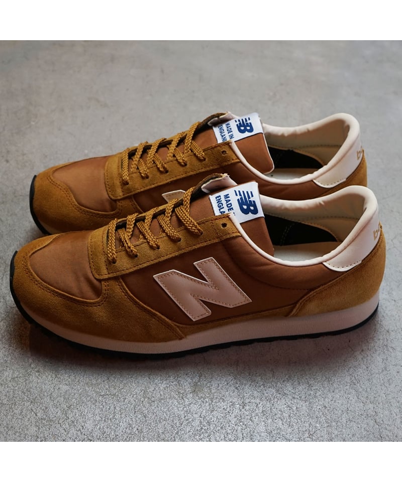 MADE IN ENGLAND NEW BALANCE 