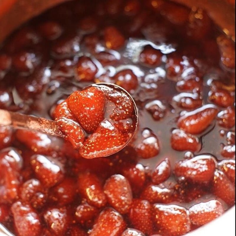 赤と白～苺編～（苺とミルクのジャム/世界文学ジャム全集） | こまつ