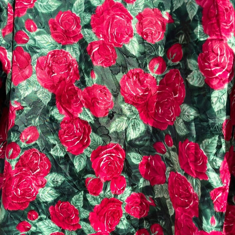rose pattern long satin gown/薔薇柄ロングサテンガウン | mot rose pattern long satin gown/薔薇柄ロングサテンガウン | mot