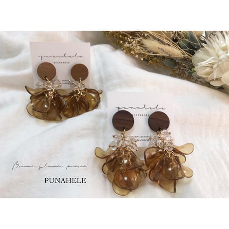 蝶バネイヤリング | STORES