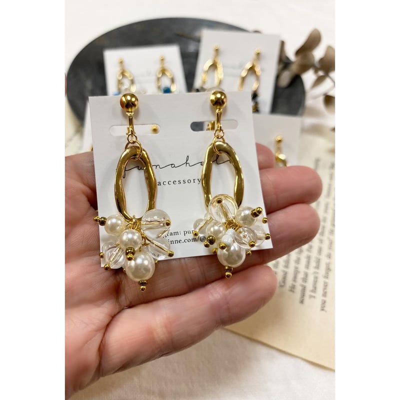 ビーズじゃらじゃらピアス | PUNAHELE STORE
