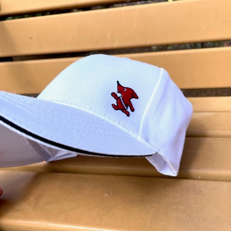 チーバくん刺繍入りカツラギサンドキャップ（ラン/ホワイト） | 旅する