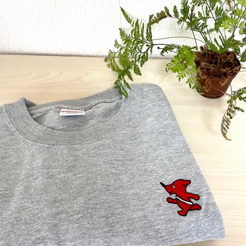 チーバくん刺繍入りTシャツラン（サンドグレー） | 旅するチーバくん
