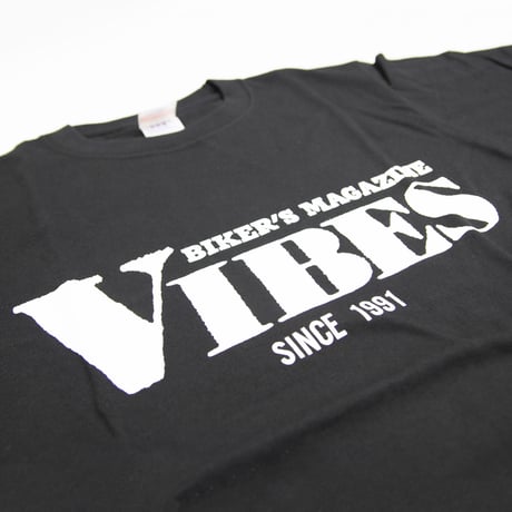 VIBES Tシャツ