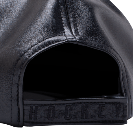 HOCKEY EMBOSSED LEATHER HAT BLACK