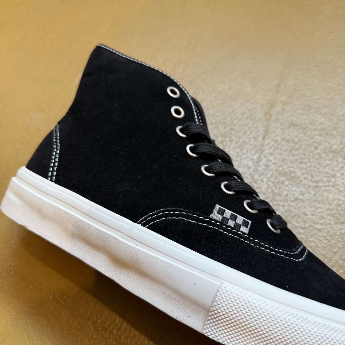 VANS SKATE AUTHENTIC HI BLACK/WHITE | CANOLA SK