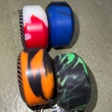 SPITFIRE WHEELS KEYCHAIN CLASSIC SWIRL 42mm