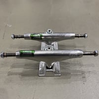 THUNDER LIGHT TRUCKS