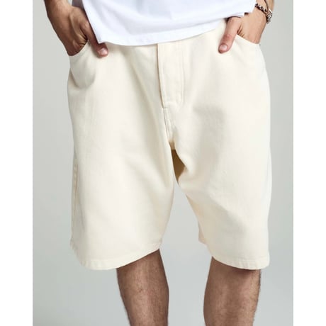 POP TRADING COMPANY LONGER DRS SHORTS OFF WHITE