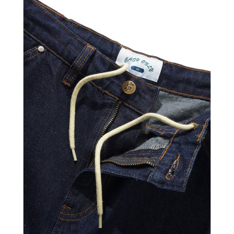 CASH ONLY POINT DENIM SHORTS RAW DENIM
