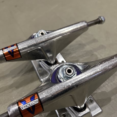 VENTURE POLISHED V-HOLLOW HI