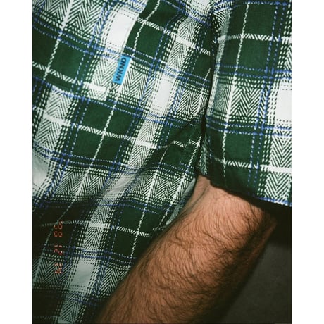 WKND WILSON ZIP SHIRTS GREEN
