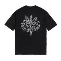 MAGENTA BRUTALISTA TEE BLACK