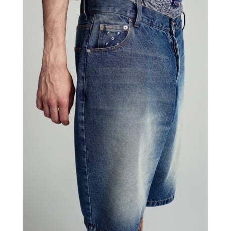 POP TRADING COMPANY LONGER DRS SHORTS WASHED DENIM
