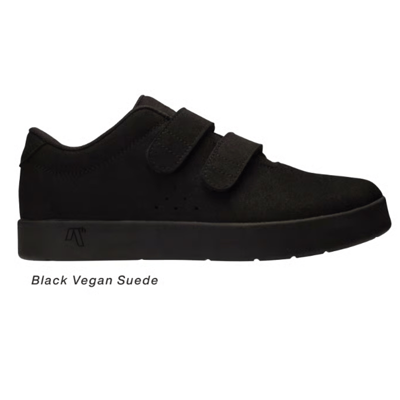 AREth I velcro Black Vegan Suedeオールブラック ARETH I VELCRO BLACK VEGAN SUEDE | CANOLA SKATE