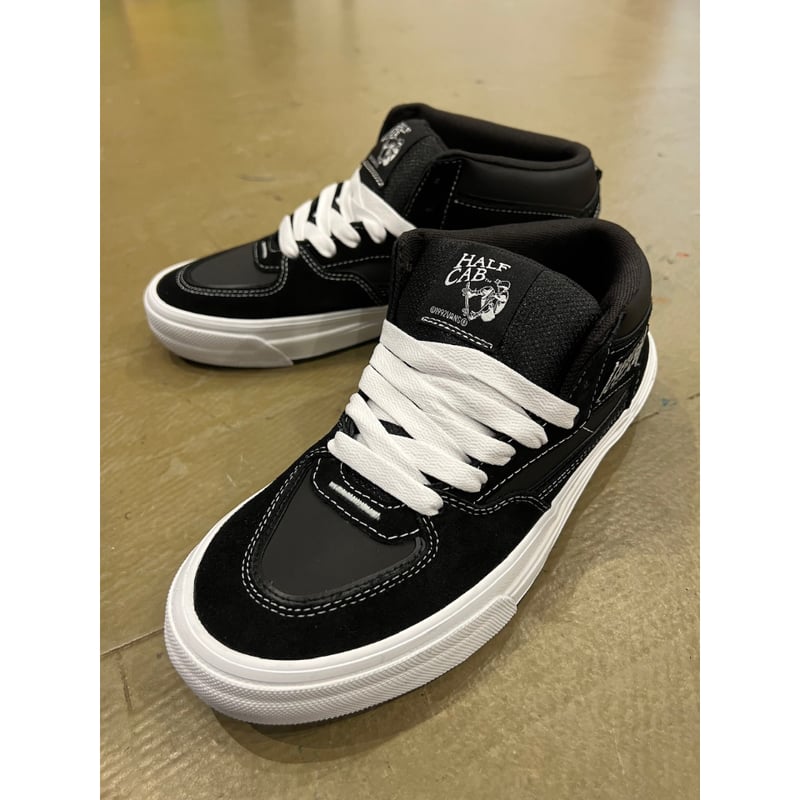 VANS SKATE HALF CAB WAFFLE CUP BLACK/WHITE | CA