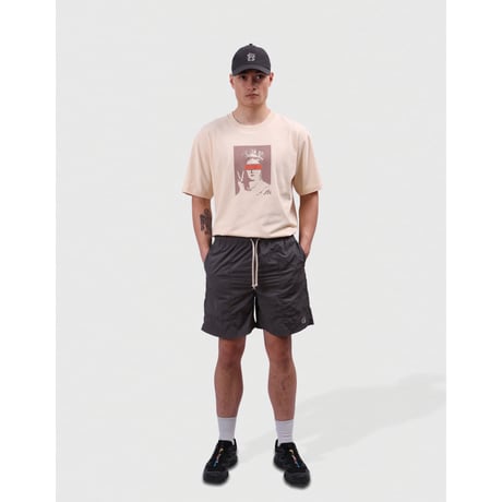VICTORIA QH WATER SHORT CHARCOAL