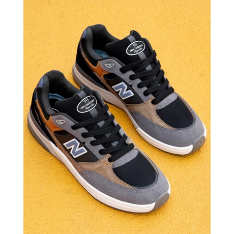 NEW BALANCE NUMERIC ANDREW REYNOLDS 933MLT