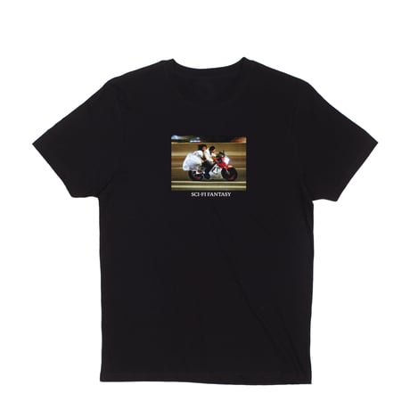 SCI-FI FANTASY A MOMENT OF ROMANCE TEE BLACK