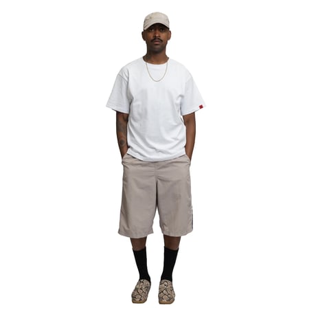 HODDLE NYLON BERMUDA SHORT GREY