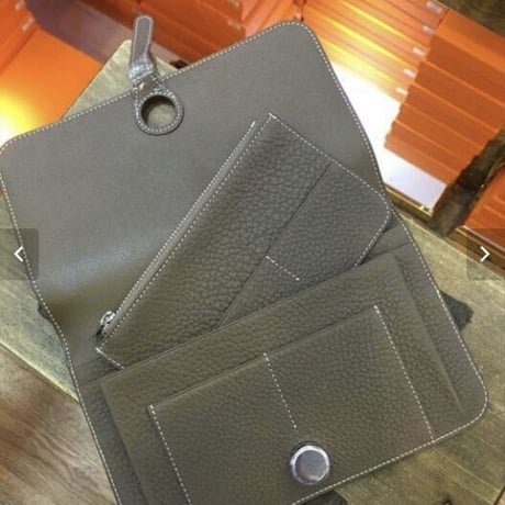 お財布 デコなしタイプ
