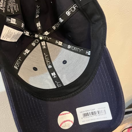 ニューエラ ベースボールキャップ 9FORTY ✖️クリスタル