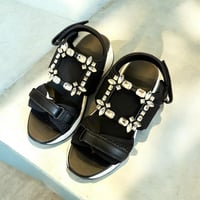 ビジューサンダル