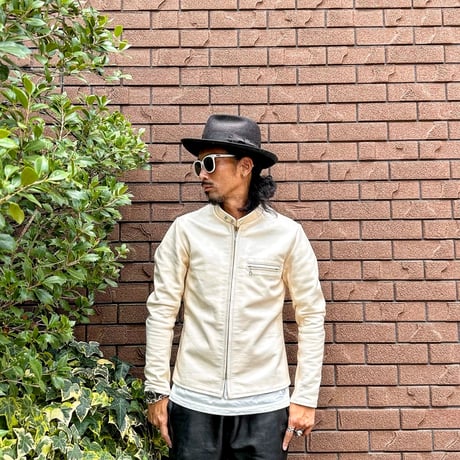 ITEM | ・ ・・Danny STORE