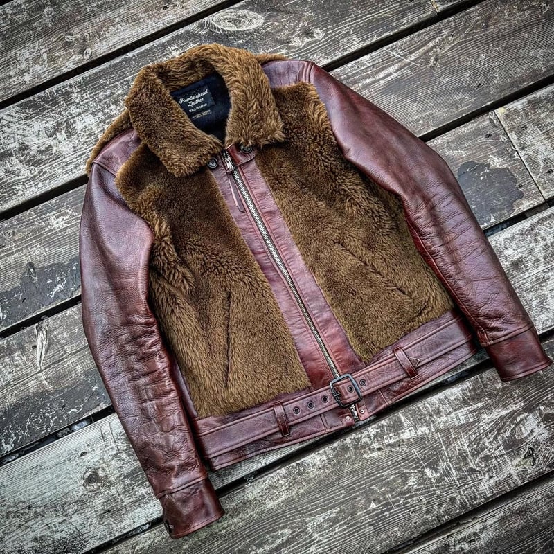 FOUNTAINHEAD LEATHER【THETA/ シータ】【BROWN】 2023年11 FOUNTAINHEAD LEATHER【THETA/ シータ】【BROWN】 2023年11