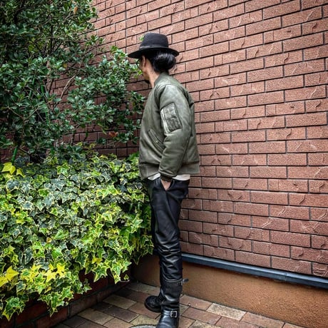 CWORKS【LEA】Leather MA-1 OLIVE (FINE CREEK )
