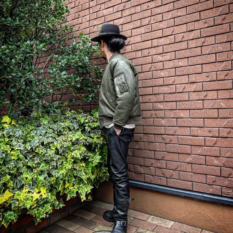 CWORKS【LEA】Leather MA-1 OLIVE (FINE CREEK ) | ・