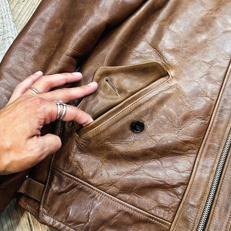 FINE CREEK ＆CO【Rosen jacket / ﾛｰｾﾞﾝｼﾞｬｹｯﾄ】 zip cossack (horse) BROWN