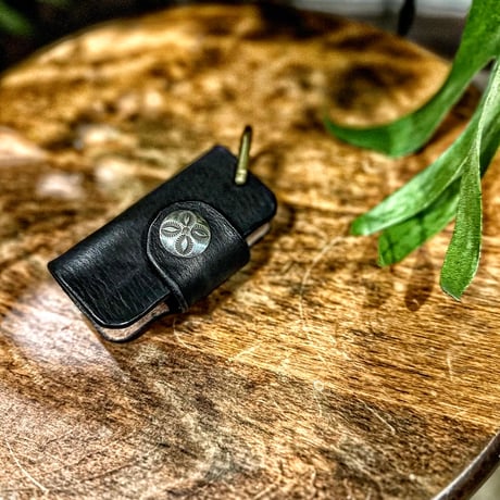 Dutch Leather Company × MASAYOSHI 【Smart Key holder】 【BLACK series】１月１日〜先行ご予約　納期７月末入荷予定！！