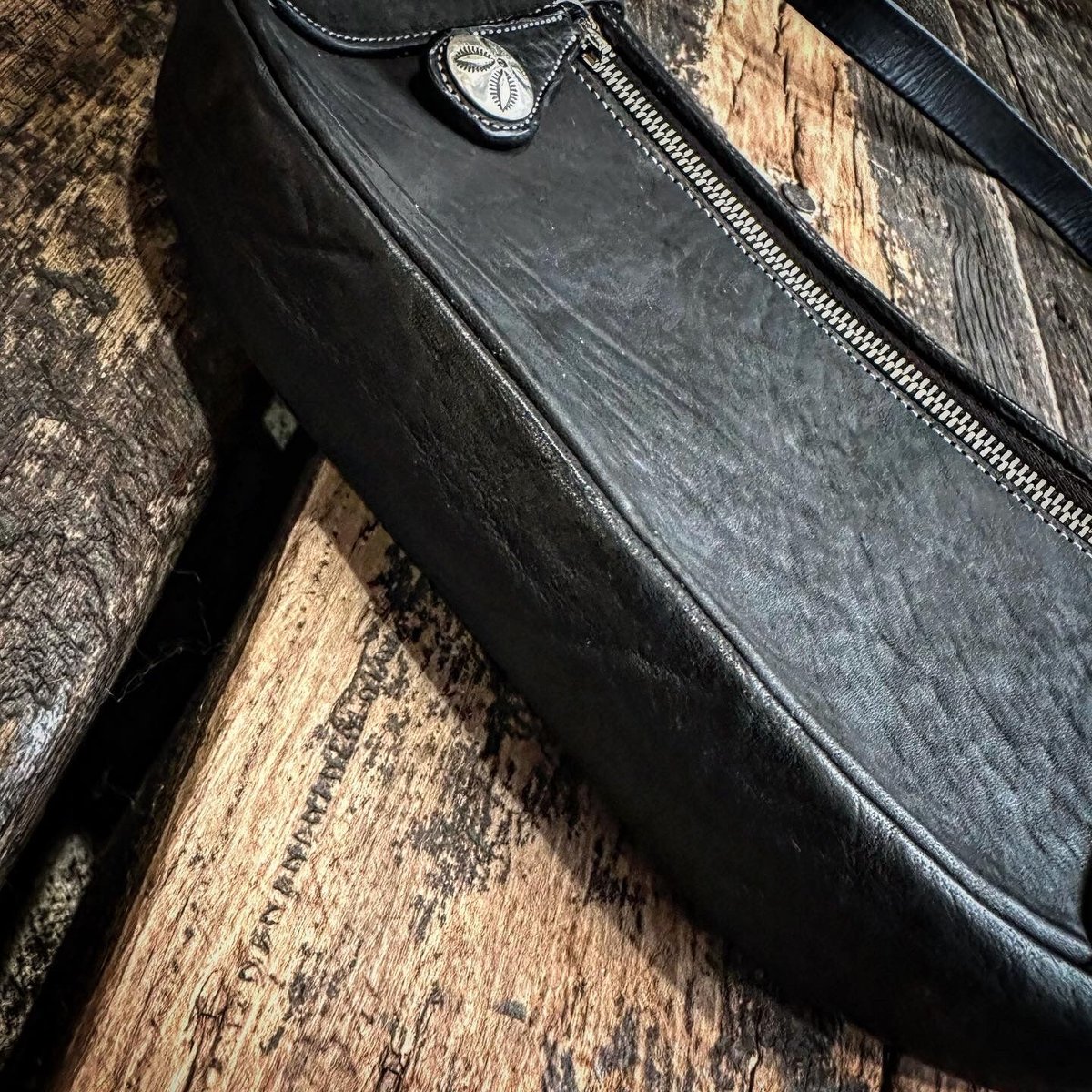 Dutch Leather Company × MASAYOSHI 【Body bag BLA