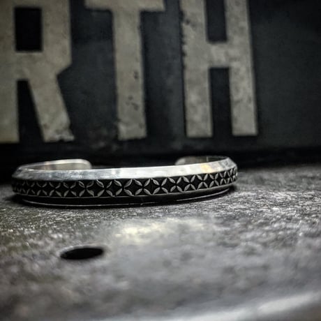 【CELLMAN2DEERMES】  （MASAYOSHI）/ Bow bangle