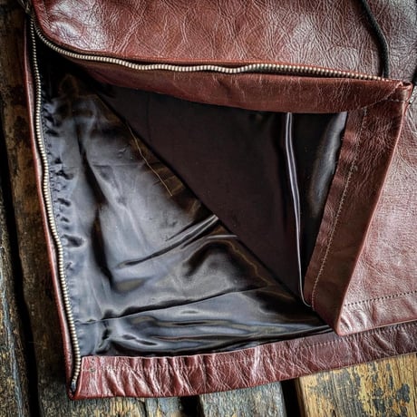 FOUNTAINHEAD LEATHER【Epsilon / ｲﾌﾟｼﾛﾝ 】【BROWN】