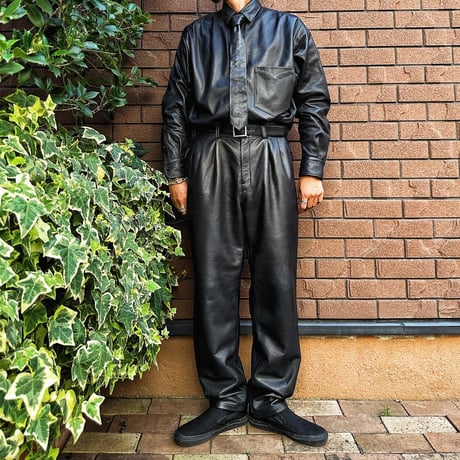 MOSSIR【Open Day / ｵｰﾌﾟﾝﾃﾞｲ】 washable leather two tuck pants